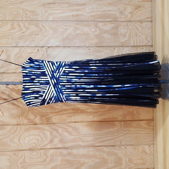 JS Collections Black Blue White Print Ribbon Stripe Sleeveless Dress Size 6 - Picture 1 of 10